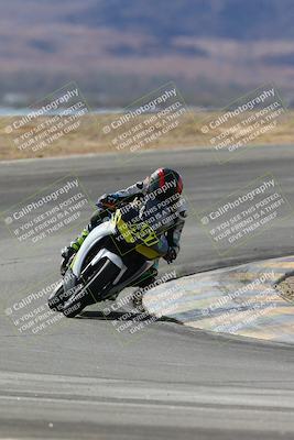 media/Feb-07-2025-CVMA Friday Practice (Fri) [[7034960ba2]]/4-Racer 4/Session 3 (Turn 8)/